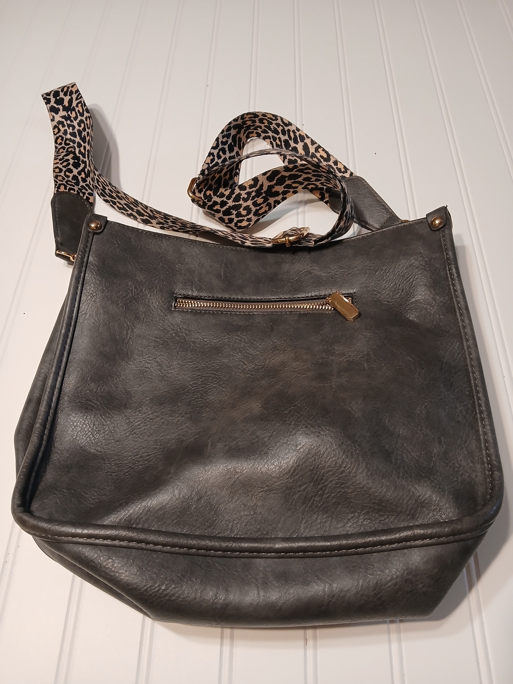 Gray Women's Shoulder Bag with Leopard Strap